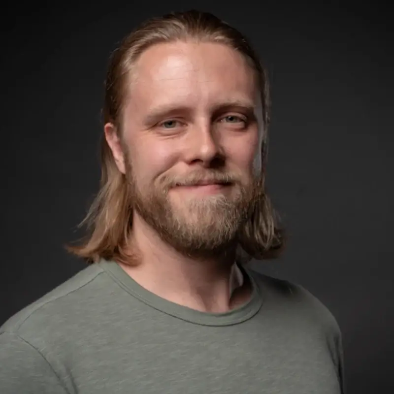Alex McLeod